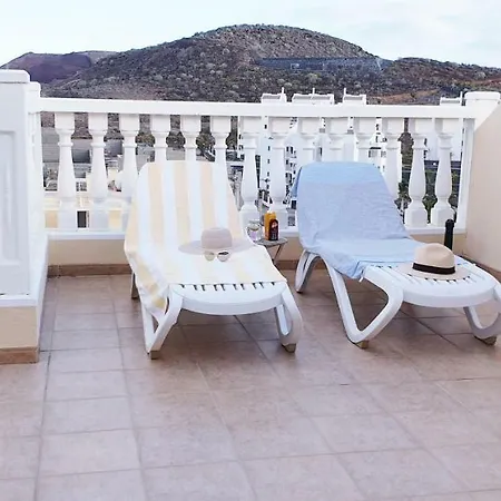 Apartmán Penthouse With Swimming Pool And Terrace With Sea View