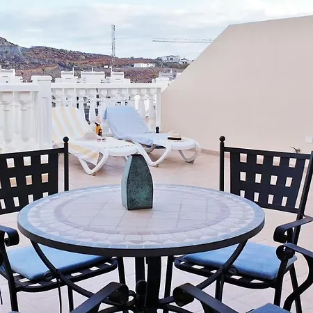 Penthouse With Swimming Pool And Terrace With Sea View Apartmán